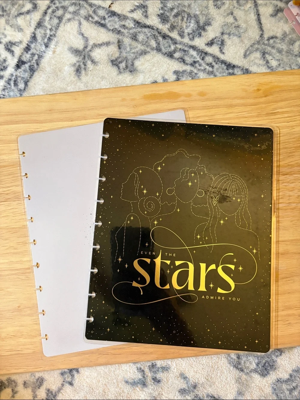 The Happy Planner Disc-Bound Covers and accessories.